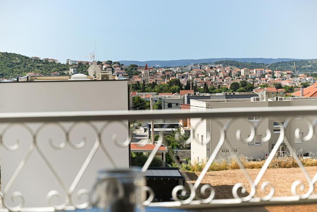 Apartment Dajana Feeling Of Home Τρογκίρ Εξωτερικό φωτογραφία