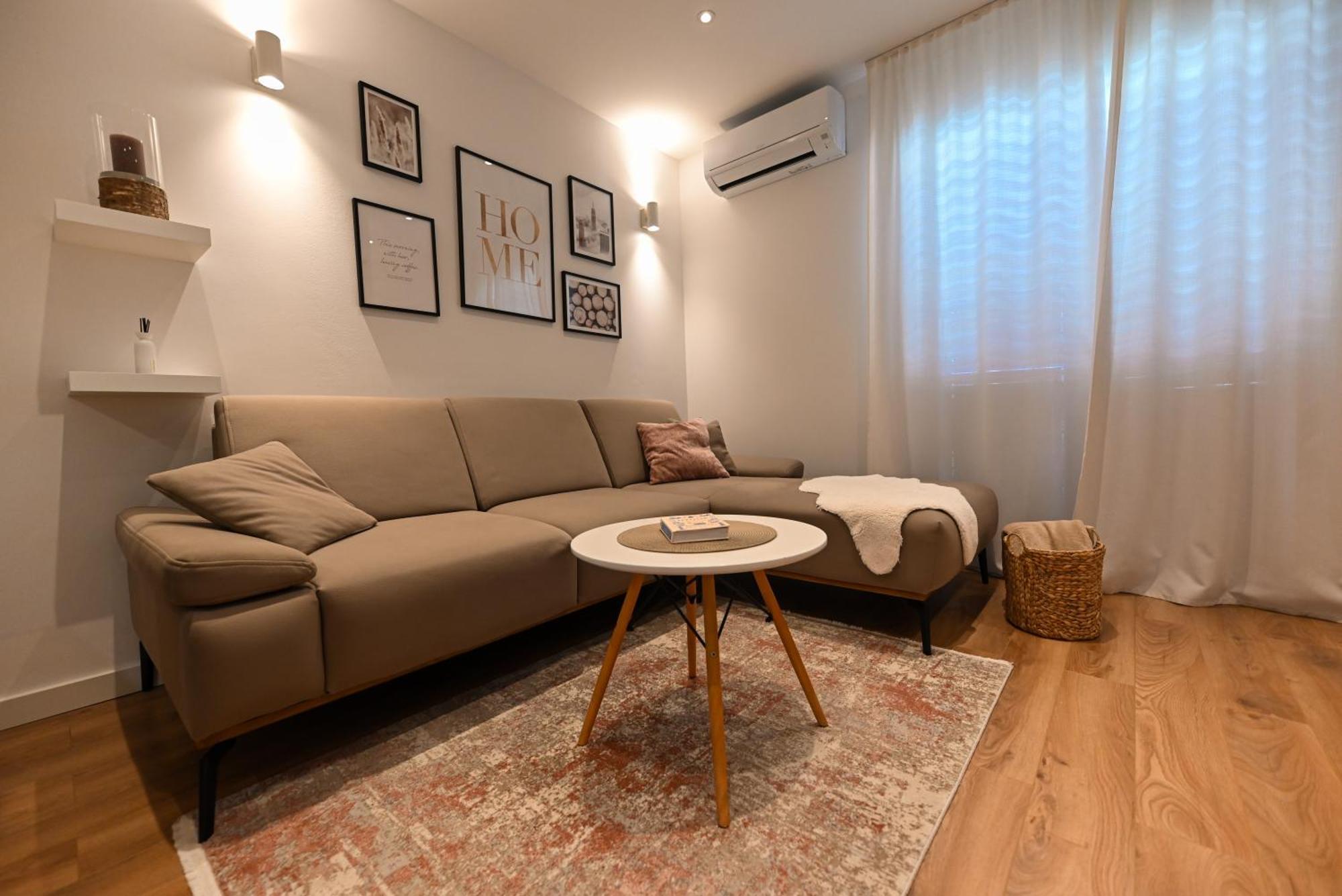 Apartment Dajana Feeling Of Home Τρογκίρ Εξωτερικό φωτογραφία