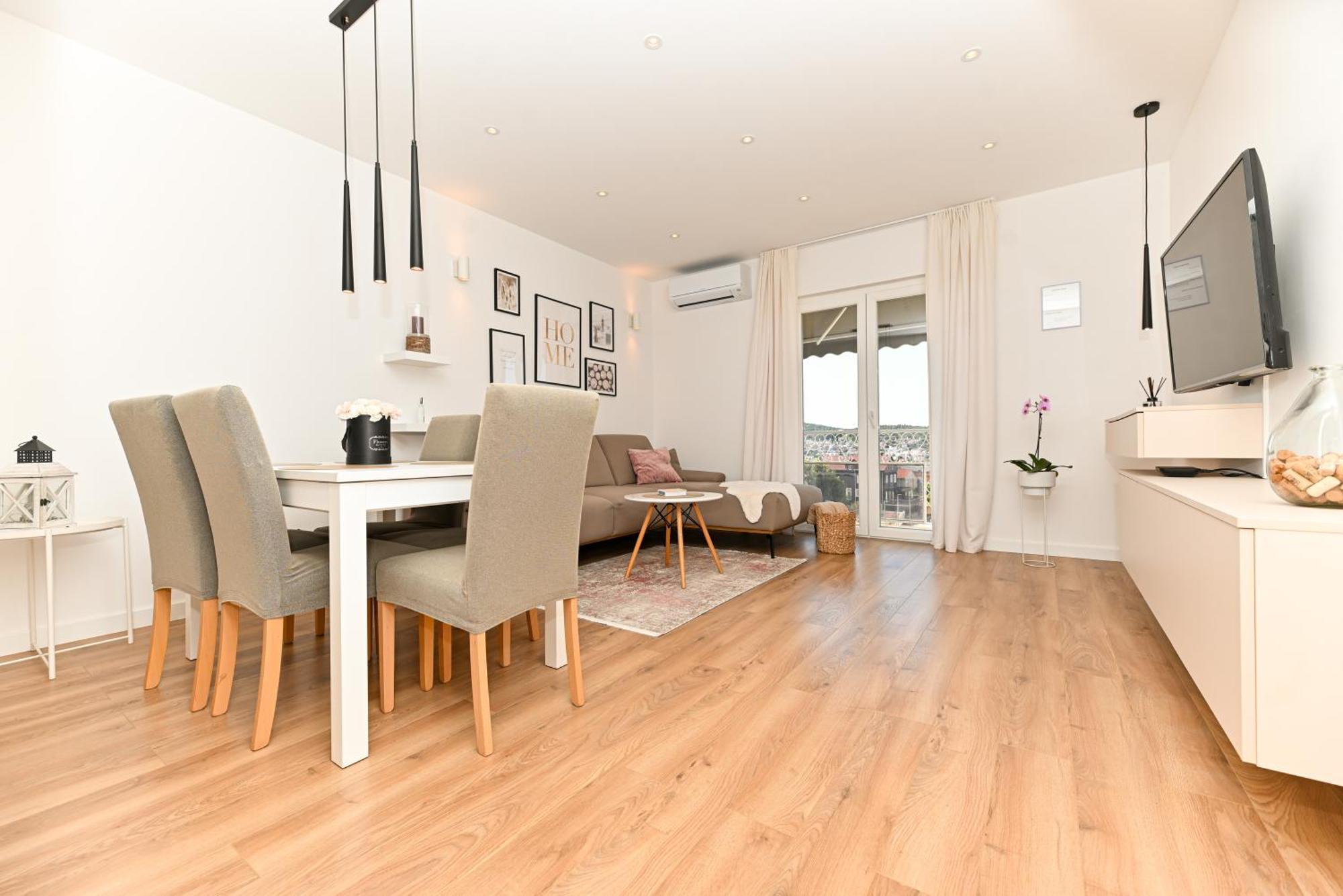 Apartment Dajana Feeling Of Home Τρογκίρ Εξωτερικό φωτογραφία